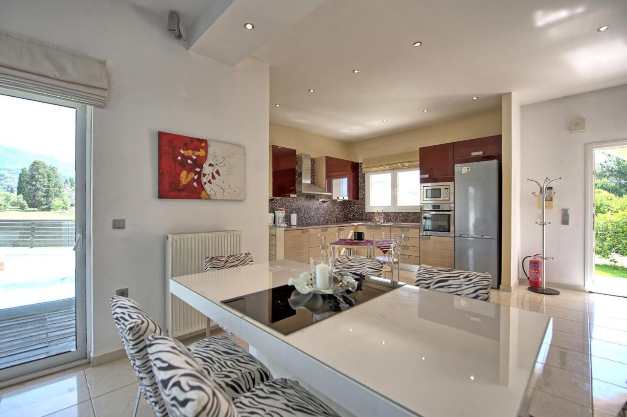 Beach Villa Christina By Posarellivillas Acharavi  Bagian luar foto